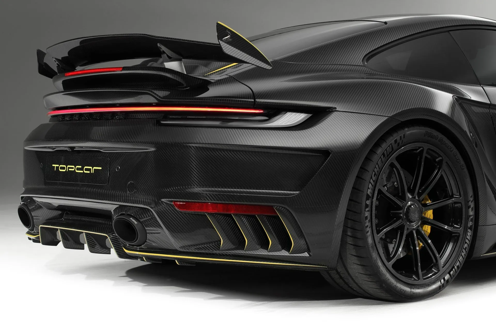 Dry Carbon Fiber Full Body Kit for Porsche 911 992 Turbo 2021 