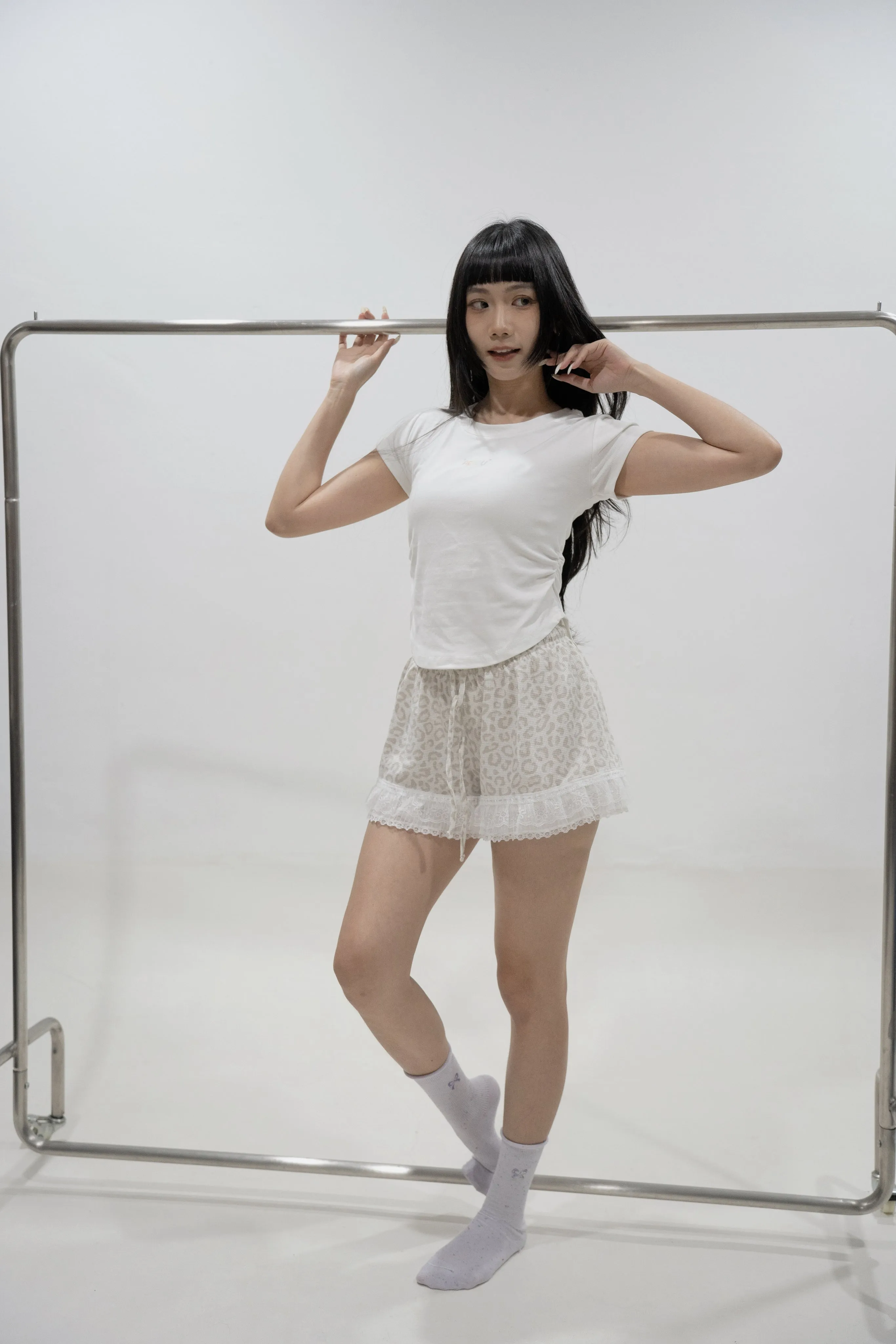 [EM] AEIOU Lace Shorts Collection BEIGE