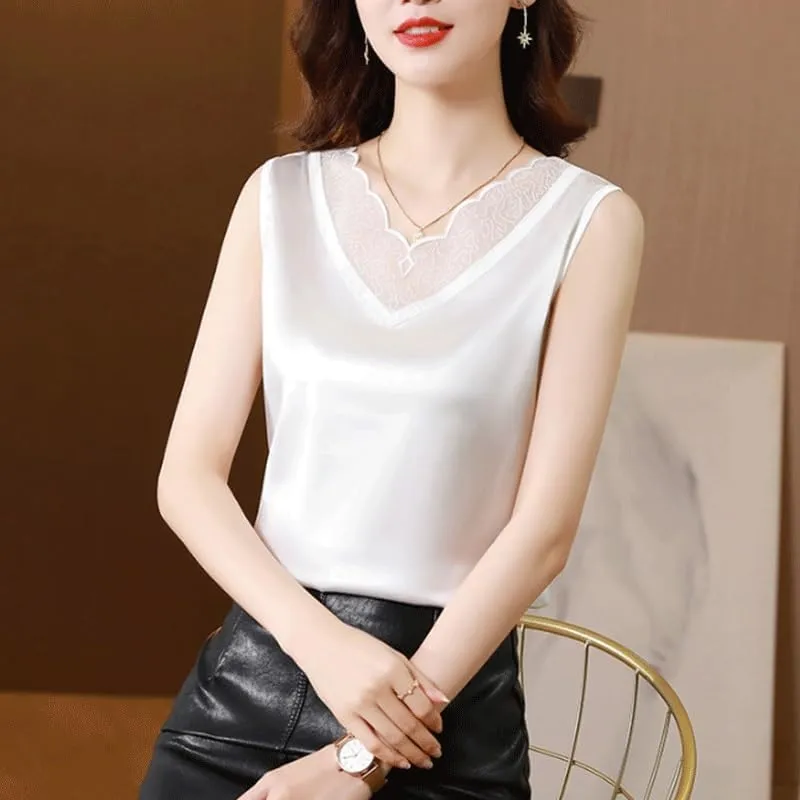 Fashionable Outerwear Lace Camisole Women's Large Size Slim Sleeveless Base Shirt Inner V-Neck Top(OneColor,L)