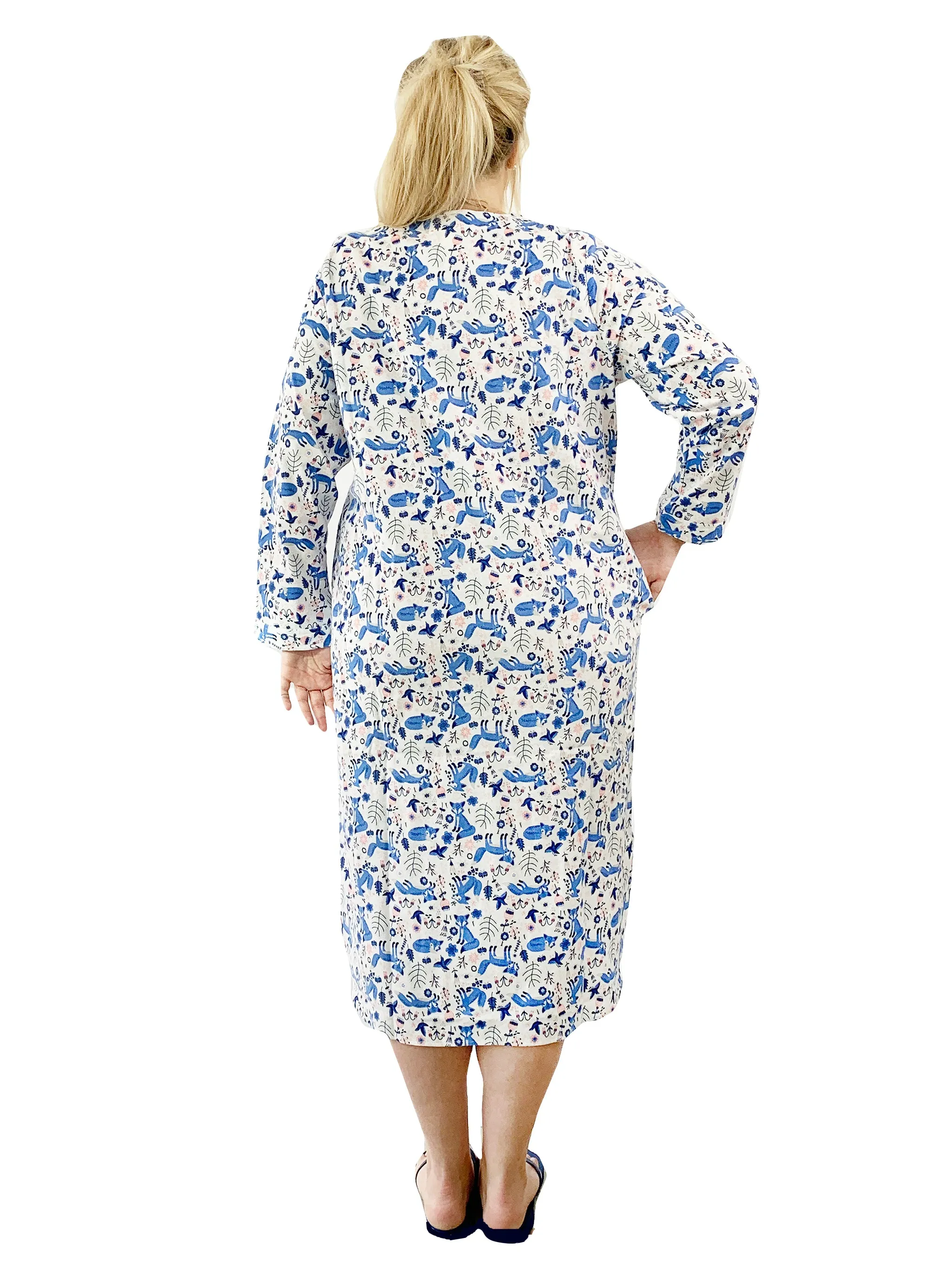 La Cera Plus Size Blue Fox Flannel Henley Night Shirt