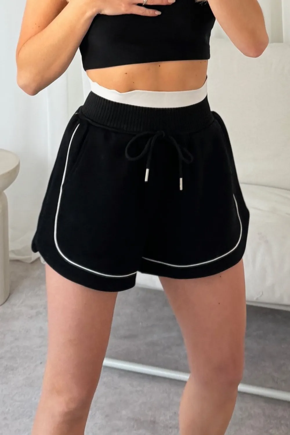Natalia black contrast waistband shorts