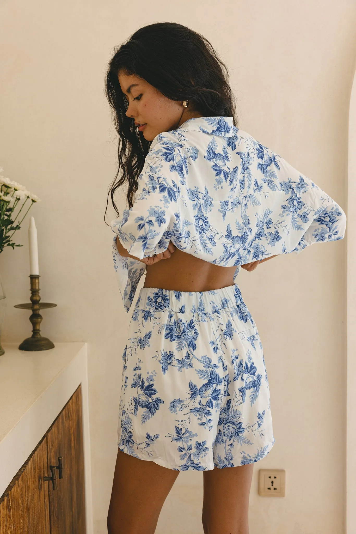 Blue Floral Rosette Pattern Boxy Shirt for Women