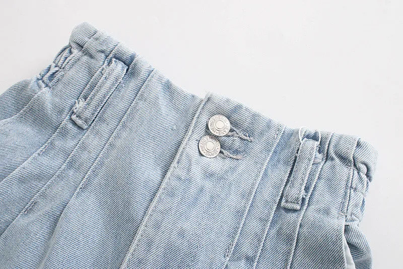 STRAIGHT DENIM SHORTS HIGH WAIST