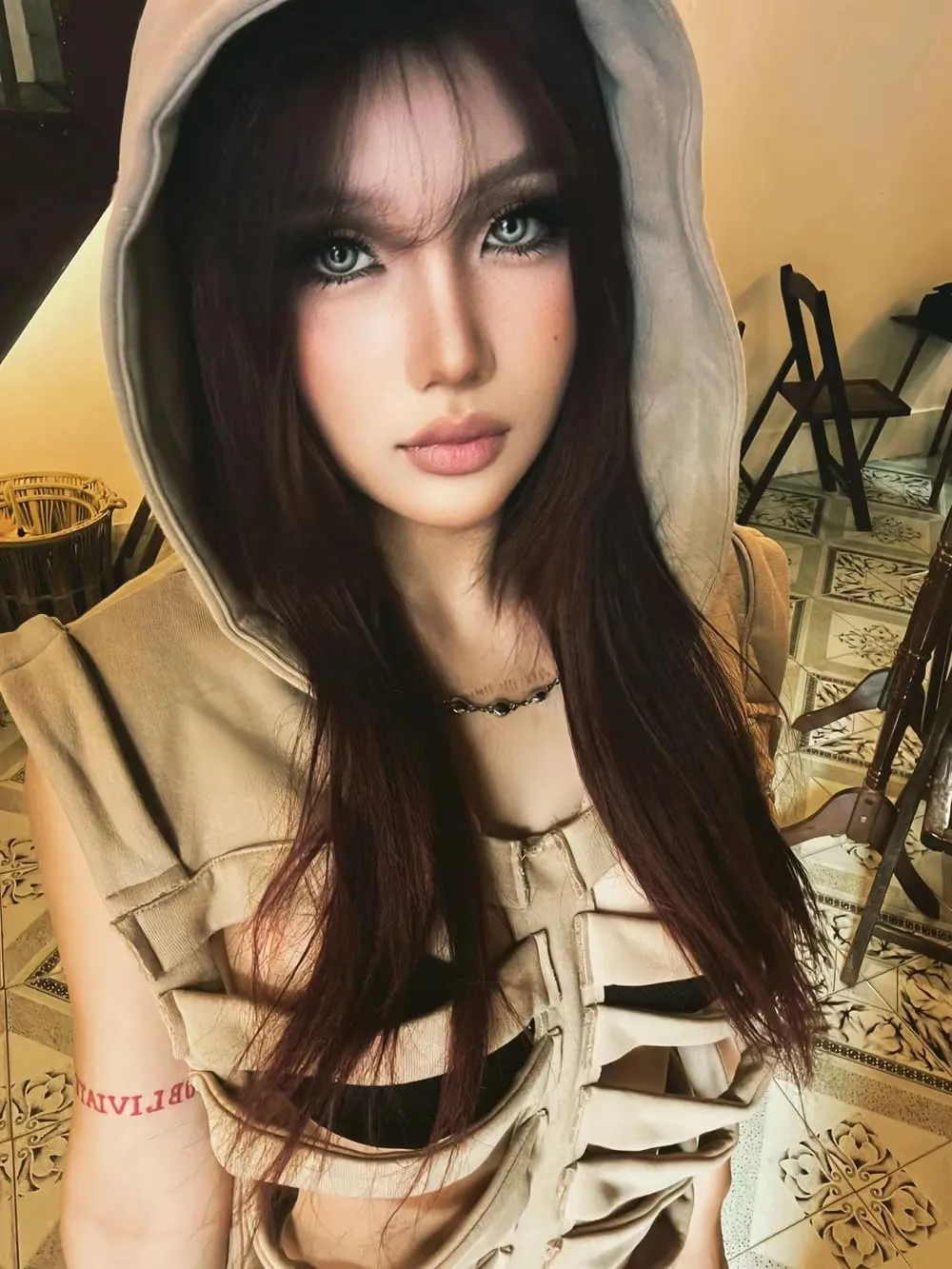 Unisex Oversized Skeleton Hoodie Men Cropped Sleeveless Sweatshirt for Women Goth Halloween Costume Skull Hooded Vest