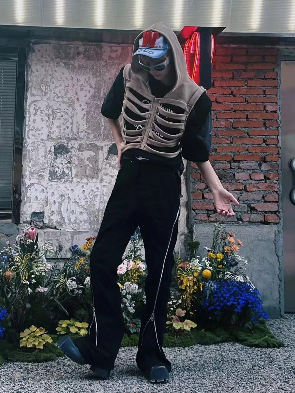 Unisex Oversized Skeleton Hoodie Men Cropped Sleeveless Sweatshirt for Women Goth Halloween Costume Skull Hooded Vest