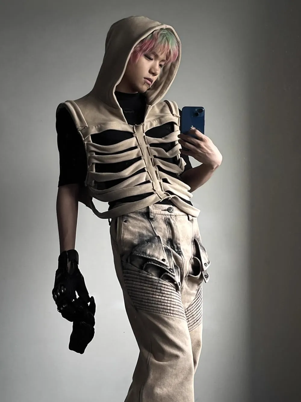 Unisex Oversized Skeleton Hoodie Men Cropped Sleeveless Sweatshirt for Women Goth Halloween Costume Skull Hooded Vest