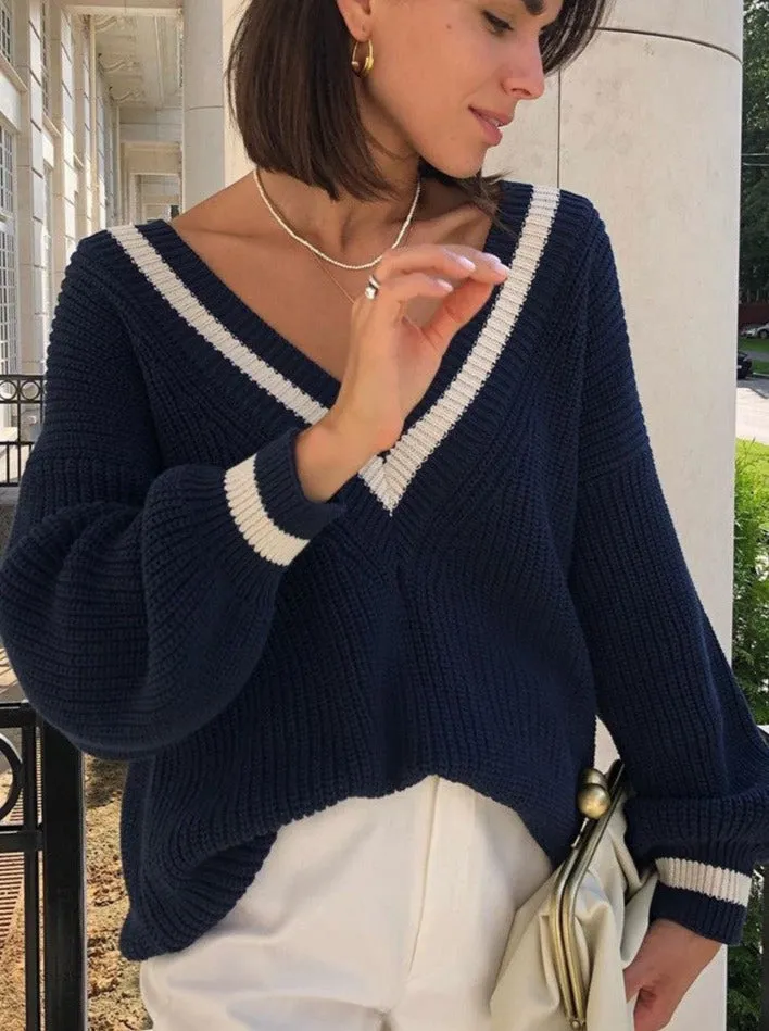 V-neck Knitted Fashionable Outerwear Loose Sweater